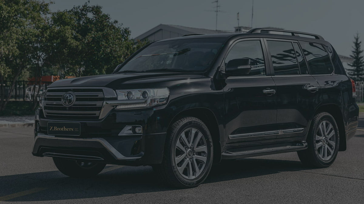 TOYOTA LAND CRUISER - Chauffeur and Limousine Service Worldwide